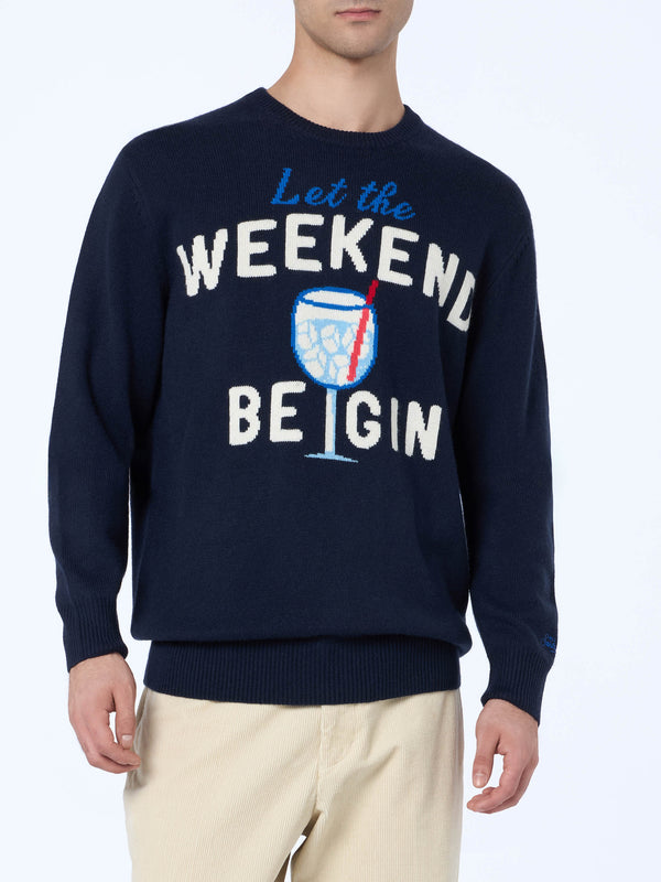 Man blue sweater Heron with Weekend be gin print