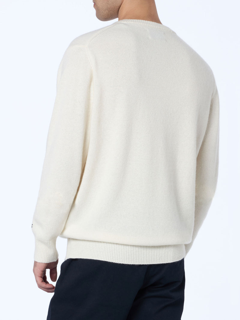 Man white sweater Heron with Verbier apres ski embroidery