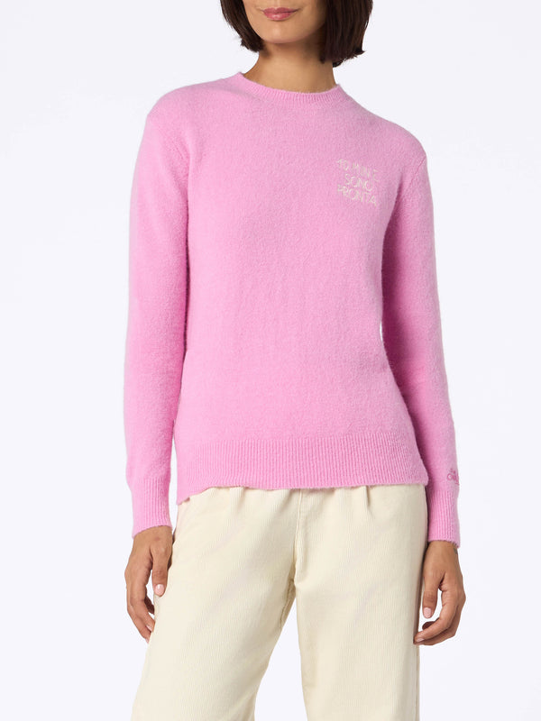 Woman pink sweater New Queen with 10 min e sono pronta embroidery