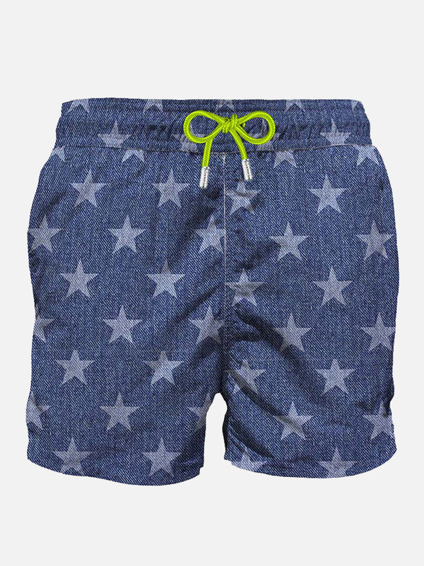 Boxer da mare di media lunghezza con stelle blu